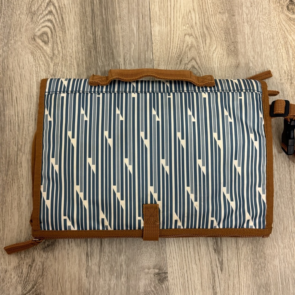 Skip Hop changing pad - Picture 4 of 5